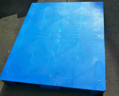 不同材質(zhì)托盤(pán)的特性對(duì)比